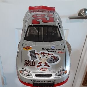 Kevin Harvick 2001 #29 Diecast Winston Cup Monte Carlo Featuring Taz.